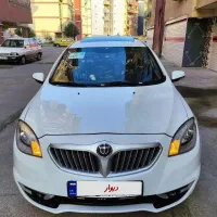 برلیانس عروسک تک برگ سند بدون خط و خش