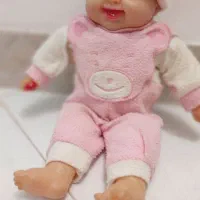 تعدادی عروسک|اسباببازی بچه|گرگان, |دیوار
