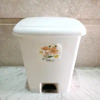 سطل زباله خانگی