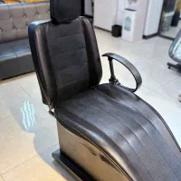 صندلی ارایشگاه تمیز وسالم