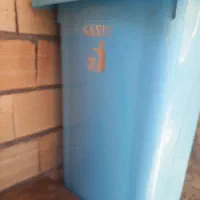 سطل زباله بزرگ چرخدار