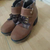 بوت زنانه سایز 39 چرم