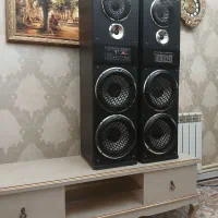 اسپیکرقدرتمند ONIX.،به همراه میز تلویزیون.|سیستم صوتی خانگی|فردیس, انبار نفت|دیوار