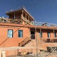 استخدام نیرو خدماتی برای مجموعه همراه مکان و خوراک|استخدام سرایداری و نظافت|گلبهار, شهر جدید گلبهار|دیوار