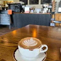 ۱۳متر/مطهری* اورامان/ بورس کافه پاتوق و غیره