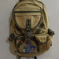 کوله مدرسه و دانشگاه