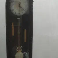 ساعت‌ایستاده‌کنارسالنی