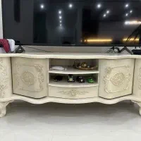 میز تلویزیون MDF لاکچری طراحی کلاسیک و در حد نو