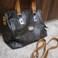 کیف جادار نو