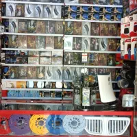 هدلایت و چراغ خطر خودرو