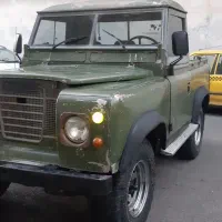 لندرور نیم تن مدل ۶۴