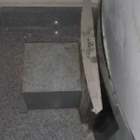 هود|هود|مشهد, هفت تیر (نه دره)|دیوار