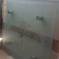 شیشه ۱۰ میل طرح هخامنشی( نو، آکبند )