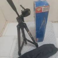 سه پایه دوربین و موبایل