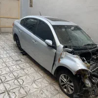 برلیانس ۳۳۰ اتومات ۱۶۵۰ موتور بزرگ مدل ۱۳۹۶ تصادفی