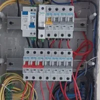 لوله کشی وبرقکاری و کاشی کاری پذیرفته میشود