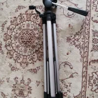 پایه دوربین عکاسی