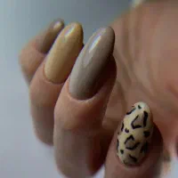 مدل  کاشت ناخن|خدمات آرایشگری و زیبایی|رشت, یخسازی|دیوار