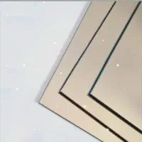 آینه بدون قاب