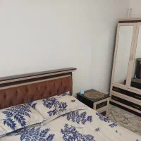 تخت و کمد سه تیکه آینه دار و میز آرایش ام دی اف