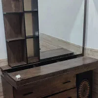 پاتختی و سرتخت و دراور