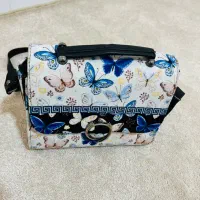 تعداد ۶ عدد کیف زنانه|کیف، کفش، کمربند|مریوان, |دیوار