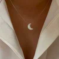 گردنبند سنگ اوپال ماه