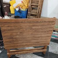 میز چوبی چهار نفره