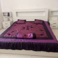 فروش سرویس خواب .با دو کمد عسلی و|تخت و سرویس خواب|قائن, |دیوار