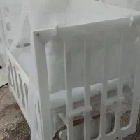 گهواره کنار تخت مادر|تخت و صندلی بچه|ماکو, |دیوار