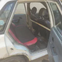 پرایدسفیدمدل۸۲ کاربراتور۲گانه