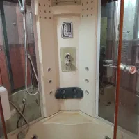 جکوزی ایستاده