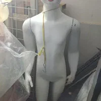 مانکن بچگانه