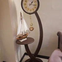 ساعت ایستاده