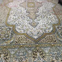 فرش ۱۲متری تمیز و سالم چت دیوار در خدمتم