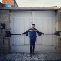 درب شیشه ای سکوریت/جک پارکینگ پارکینگی/کرکره برقی|خدمات پیشه و مهارت|یزد, |دیوار