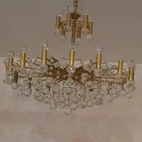 یک جفت لوستر اشکی