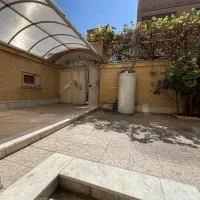 180-متر-ویلایی-درب-به-حیاط-بازسازی-شده-2-طبقه
