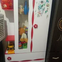 کمدلباس و بچه