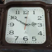 ساعت دیواری