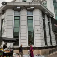 تعمیرات و نصب تخصصی کرکره برقی|خدمات پیشه و مهارت|رشت, دروازه لاکان|دیوار