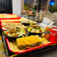 به یک کمک اشپز ایتالیایی