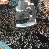 میکروسکوپ دانش آموزی