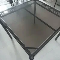 میز شیشه ای