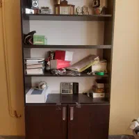 کتابخانه ومیزتحریر
