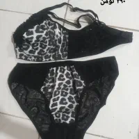 لباس زیر زنانه|لباس|رباط‌کریم, رباط‌کریم|دیوار