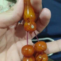 تسبیح کهربا اصل بو دار|کلکسیون اشیاء عتیقه|تهران, امام خمینی|دیوار