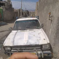 تویوتا ۸۳ وانت