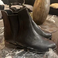 نیم بوت نو|کیف، کفش، کمربند|بوشهر, |دیوار