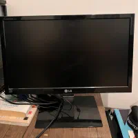 مانیتور کامپیوتر ال جی LG|قطعات و لوازم جانبی رایانه|آستانه اشرفیه, |دیوار